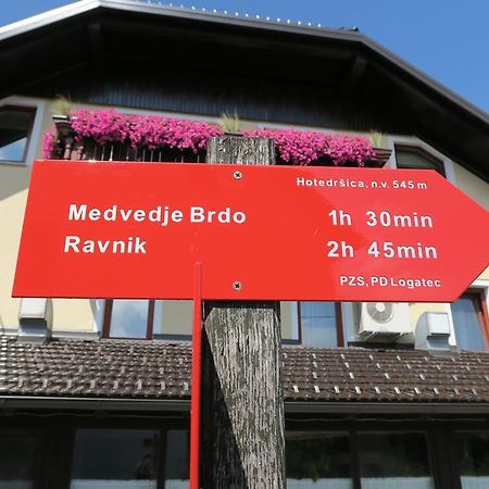 Gostilna Turk Hotell Hotedrsica Exteriör bild