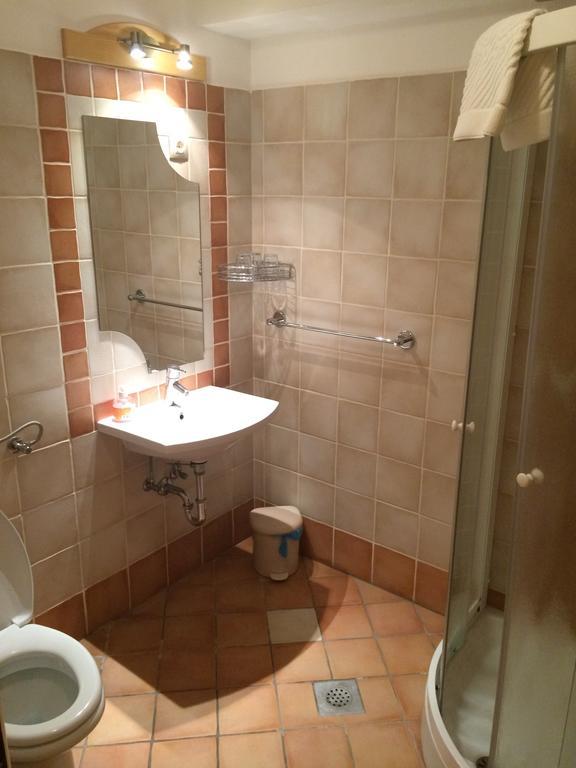Gostilna Turk Hotell Hotedrsica Rum bild